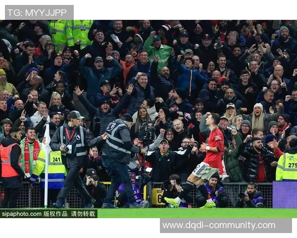 德甲精彩对决曼联逆转巴黎圣日耳曼四比三十大进球瞬间引爆全场