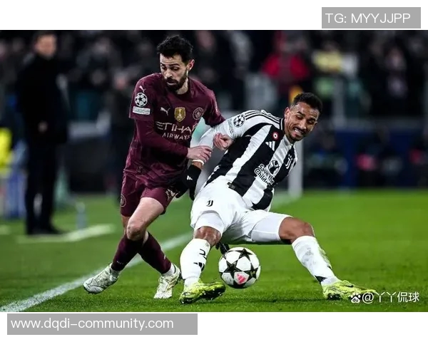 意甲激战曼城逆转尤文图斯4-3爆冷瞬间引发全场狂欢 意甲激战曼城逆转尤文图斯4-3爆冷瞬间引发全场狂欢