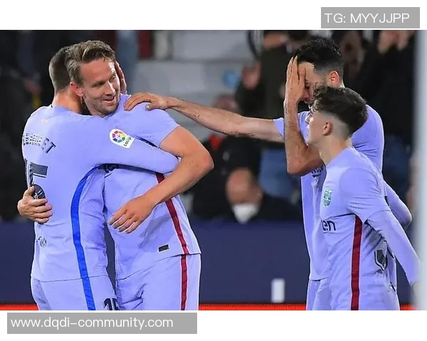 英超激战巴萨3-0力克AC米兰神奇扑救引发全场欢呼